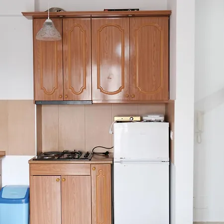 Apartment Lungomare Studio 5 By Office *