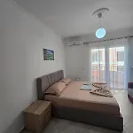 Beachfront 5 By Office * Vlorë
